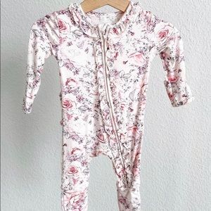 Rocking royalty outfit